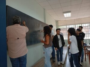 Convocatoria a Concurso de preparadores de la Escuela de Matemática
