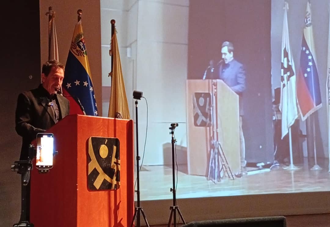 Discurso de bienvenida del Decano Dr. Ernesto Fuenmayor Di Prisco, en ocasión de la Semana de Investigación y Extensión 2025