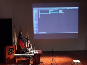 La Escuela de Computación de la Facultad de Ciencias organizó una master class sobre producción musical para cine