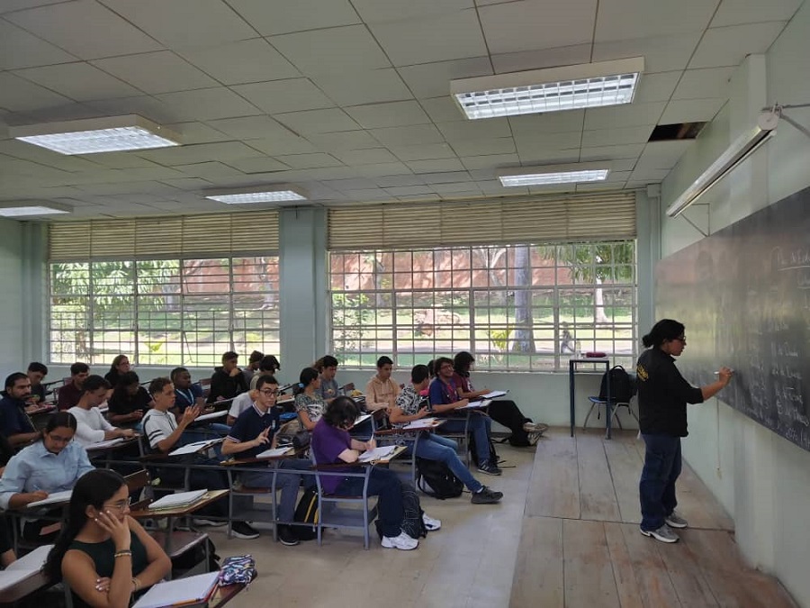 Iniciaron las actividades académicas del semestre 2-2025 en la Facultad de Ciencias