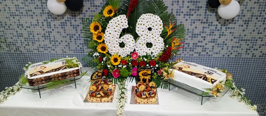 Torta 68 aniversario Facultad de Ciencias