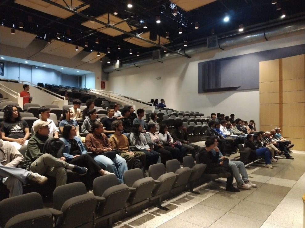 Bienvenida estudiantes 2-2025