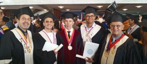 Egresados de la primera promoción de postgrado 2026 de la Facultad de Ciencias recibieron sus títulos en el Aula Magna de la UCV