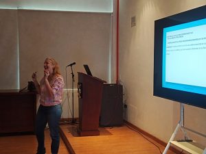 La Escuela de Matemática organizó la charla «Historia de las ecuaciones diferenciales y su aplicación en otras ciencias»