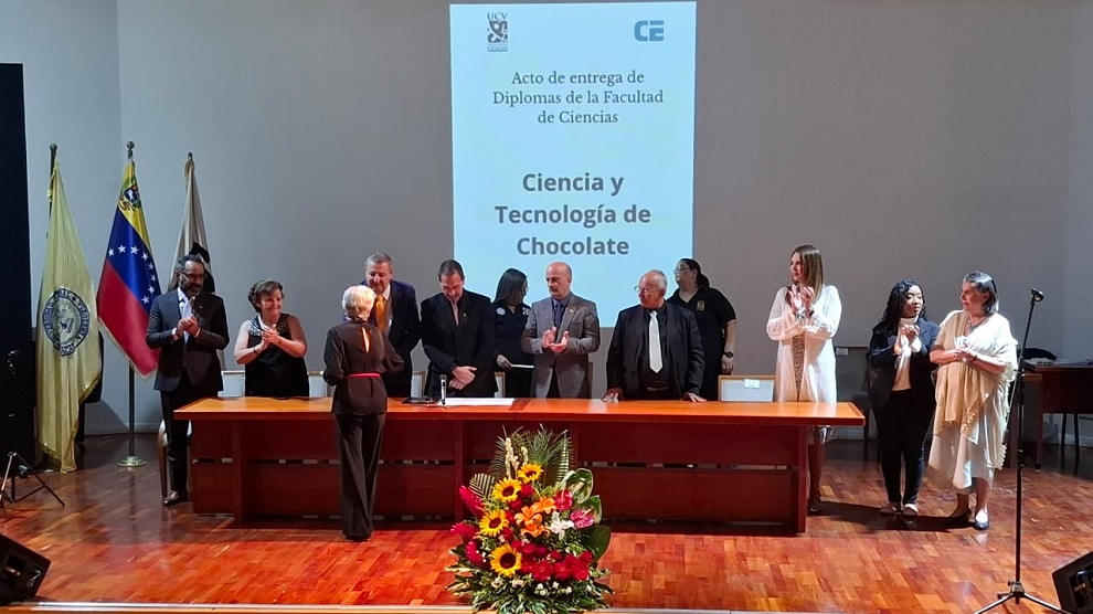 Acto de entrega de diplomas de cuatro Diplomados de la Facultad de Ciencias