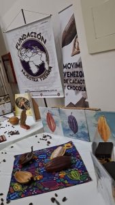 La Facultad de Ciencias finalizó las nuevas cohortes de los Diplomados en Ciencia y Tecnología de Chocolate y Ciencia y Tecnología de Bebidas Alcohólicas Destiladas: Ron